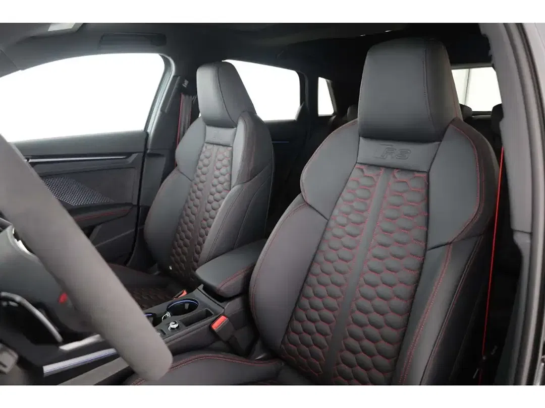 Audi RS3 - Thumbnail 9