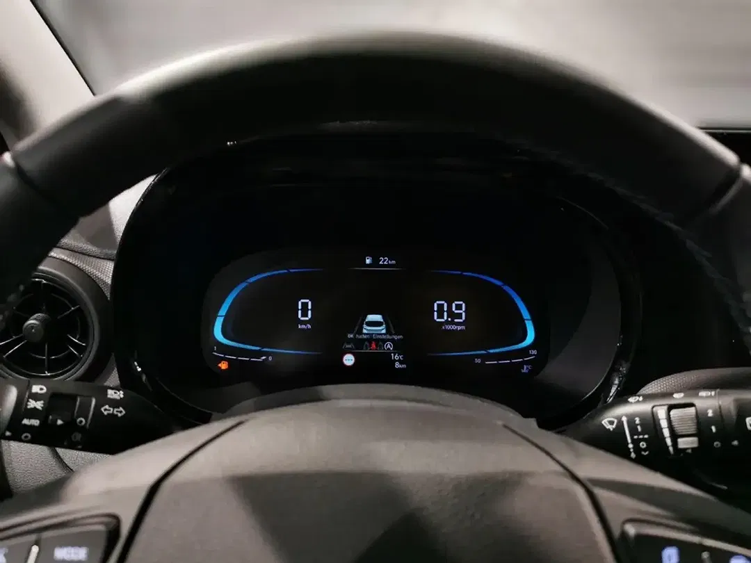 Hyundai i10 - Thumbnail 11