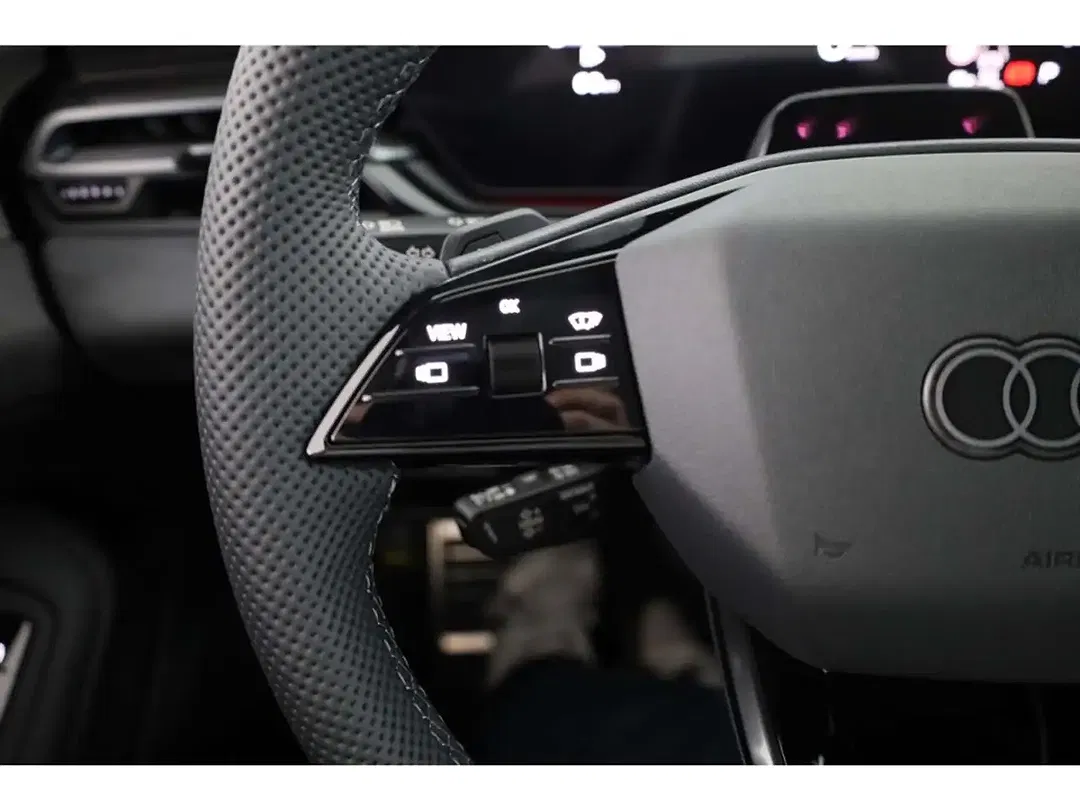 Audi A6 - Thumbnail 13