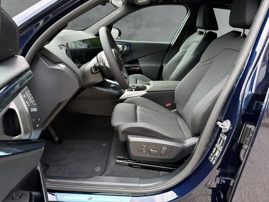 BMW X3 - Thumbnail 8