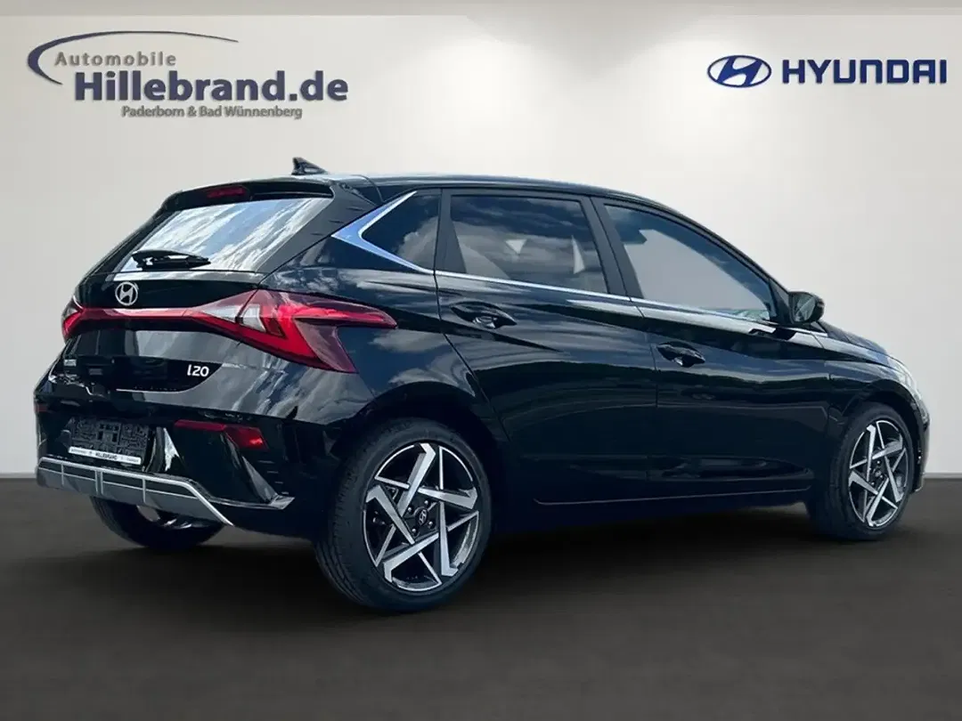 Hyundai i20 - Thumbnail 3