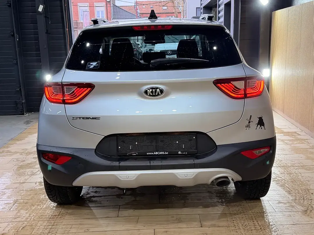 Kia Stonic - Thumbnail 6