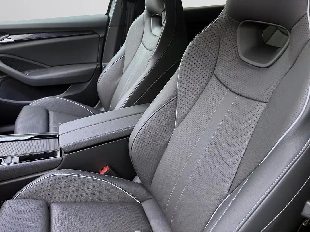 Skoda Superb - Thumbnail 10