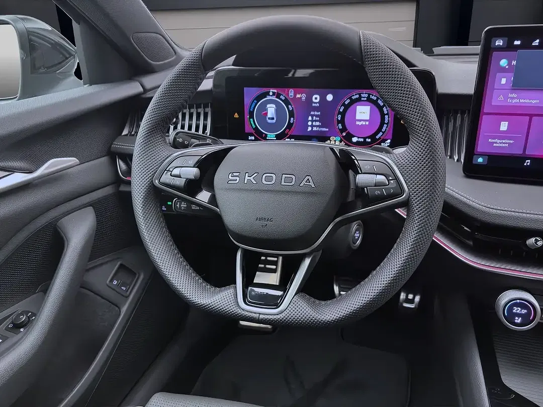 Skoda Superb - Thumbnail 12