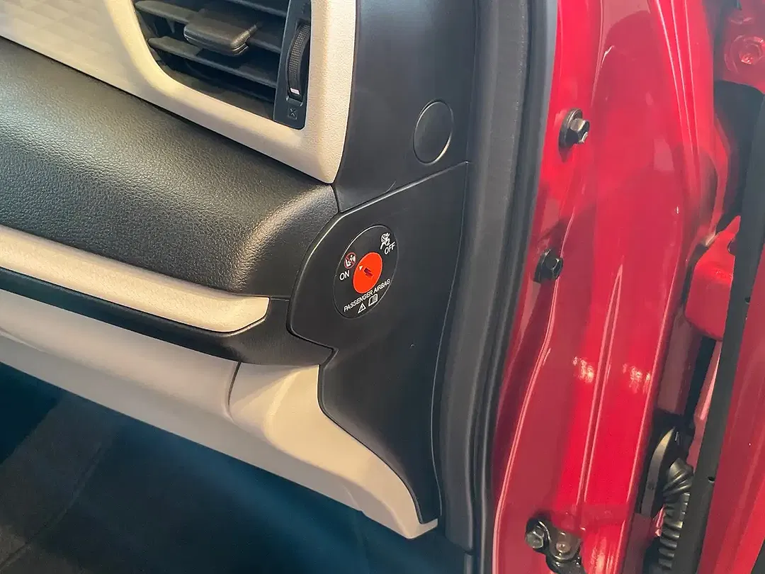 Suzuki Swift - Thumbnail 20
