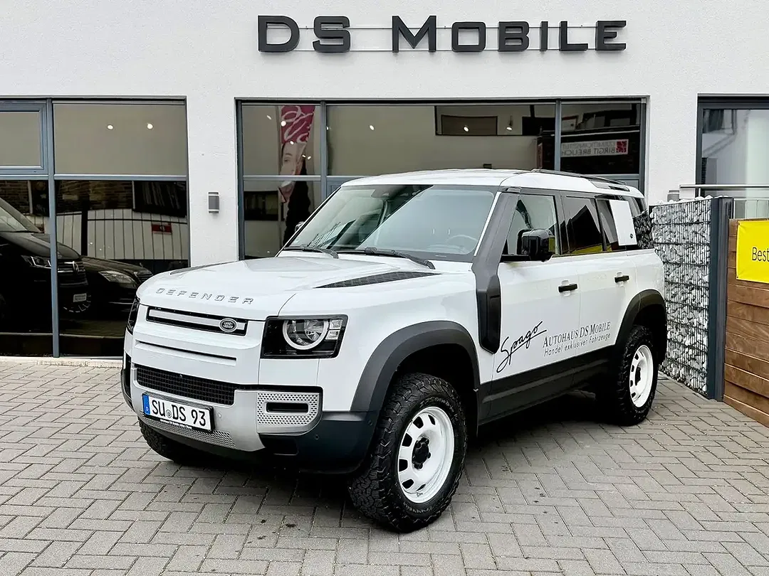 Land Rover Defender - Thumbnail 7