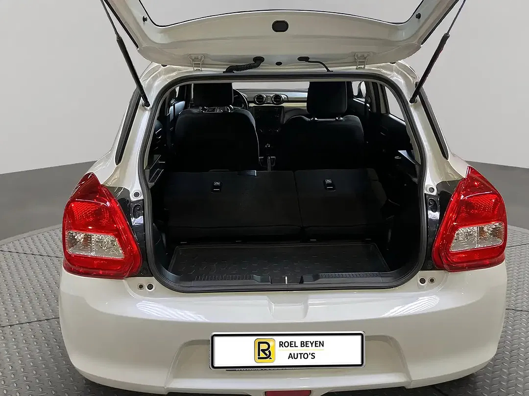 Suzuki Swift - Thumbnail 14