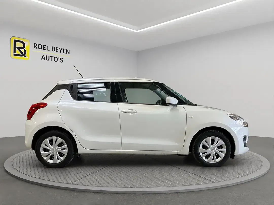 Suzuki Swift - Thumbnail 5