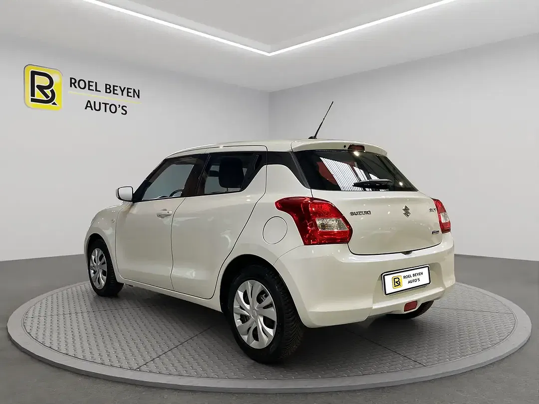 Suzuki Swift - Thumbnail 8