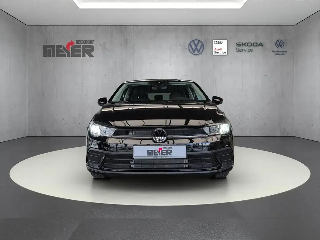 Volkswagen Polo - Thumbnail 2