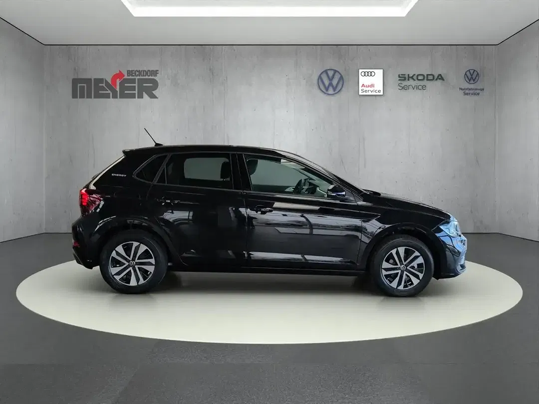 Volkswagen Polo - Thumbnail 7