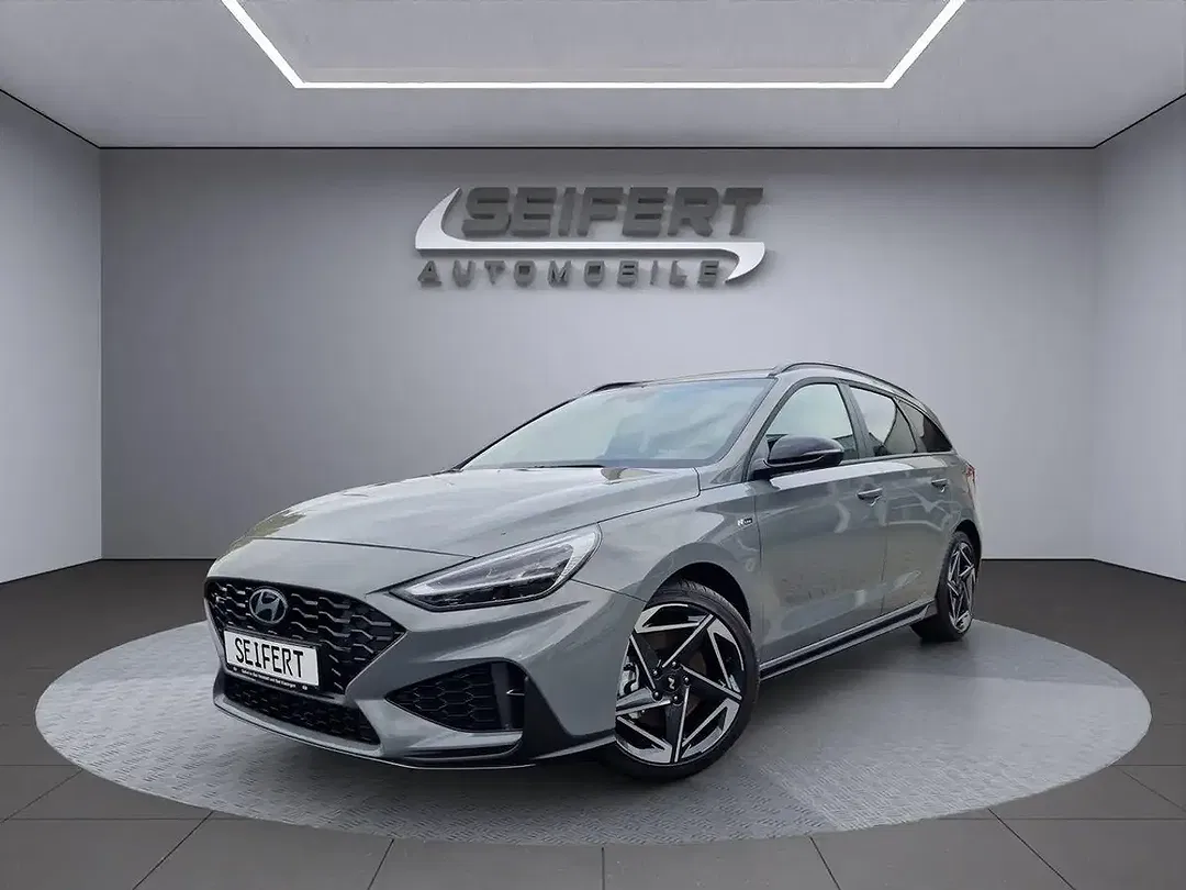 Hyundai i30 - Thumbnail 1