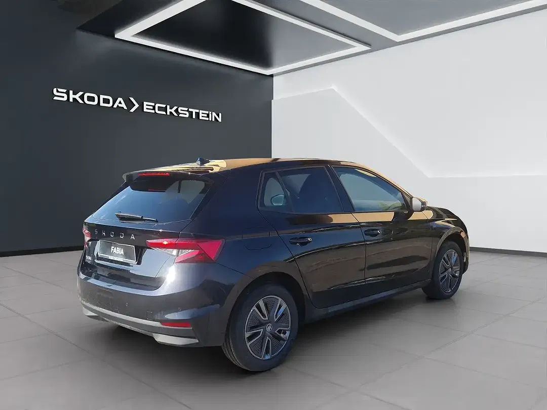Skoda Fabia - Thumbnail 3