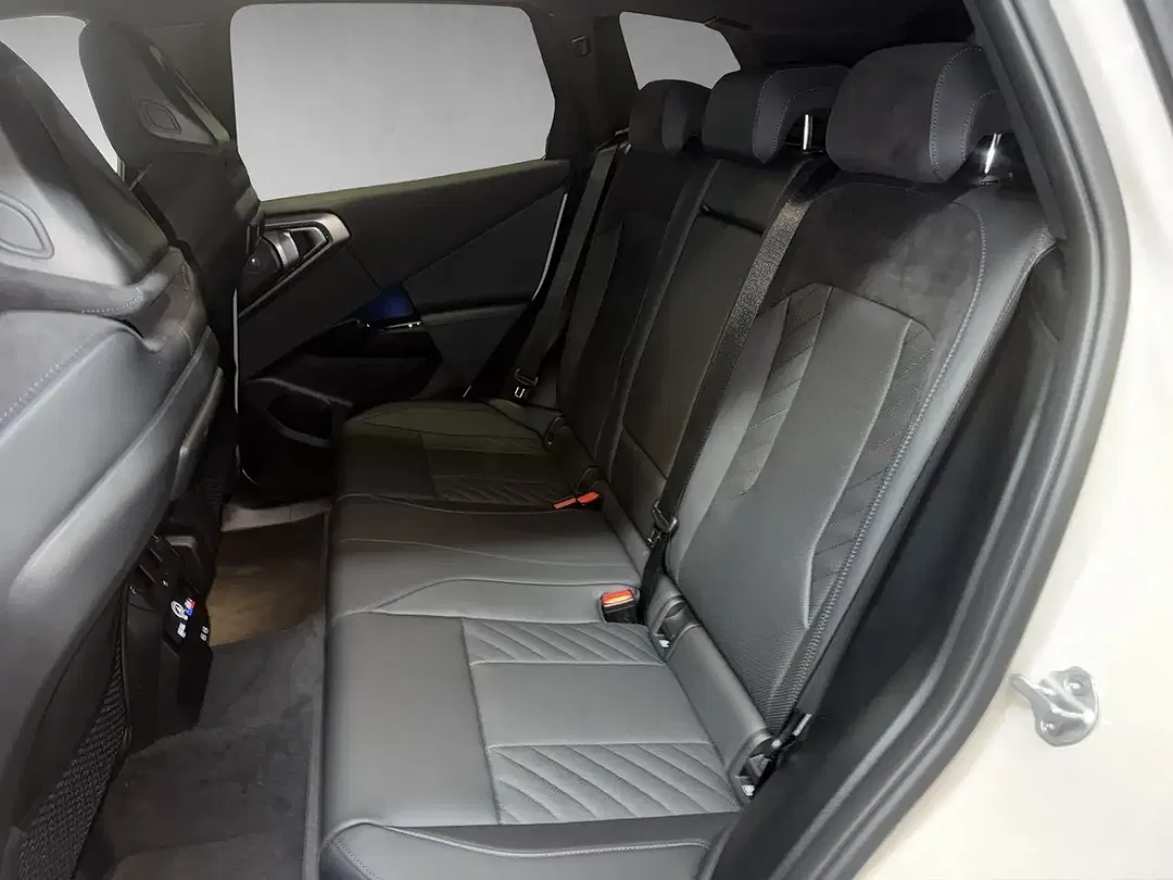 BMW X3 - Thumbnail 10