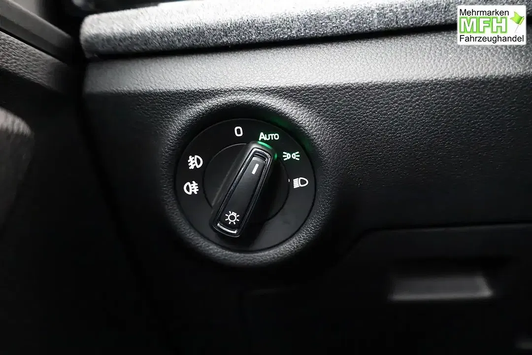 Skoda Kamiq - Thumbnail 8