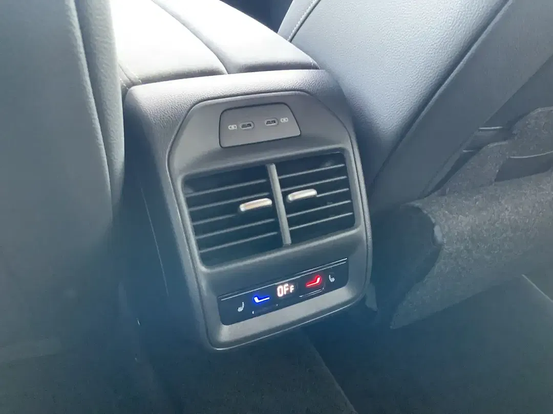 Skoda Superb - Thumbnail 11