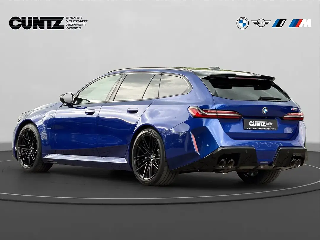 BMW M5 - Thumbnail 7