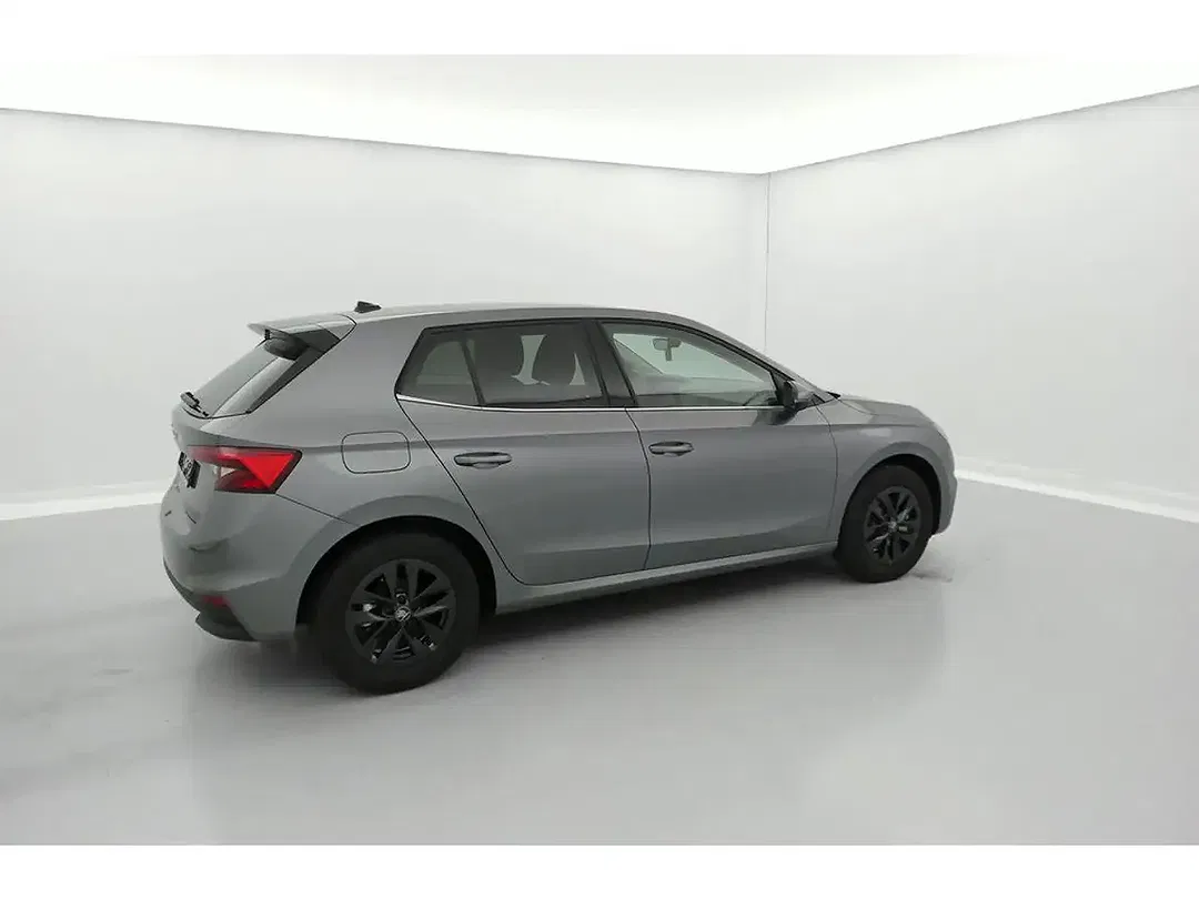 Skoda Fabia - Thumbnail 5