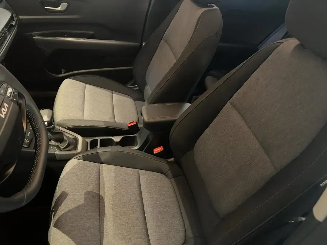 Kia Stonic - Thumbnail 7