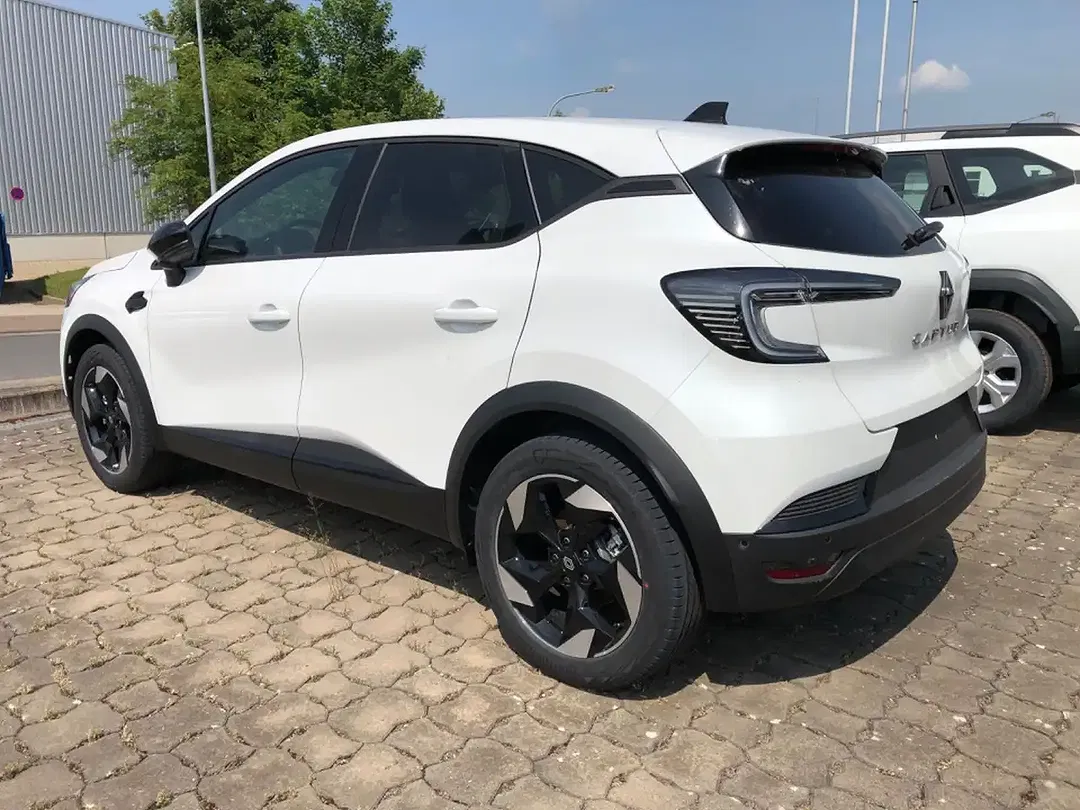 Renault Captur - Thumbnail 12