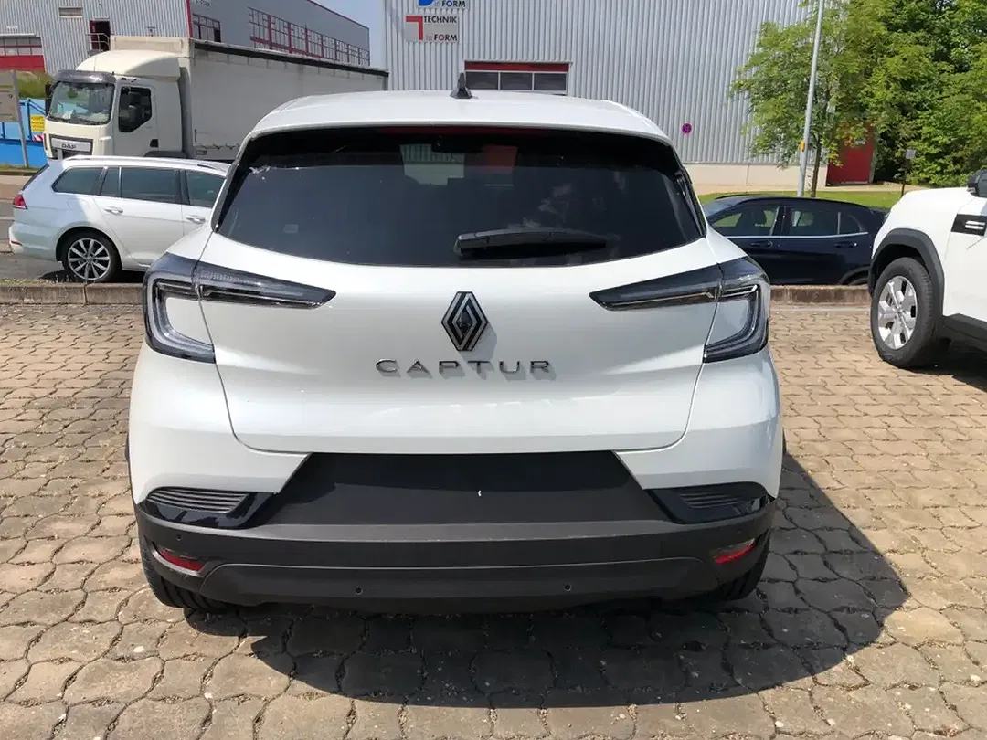 Renault Captur - Thumbnail 13