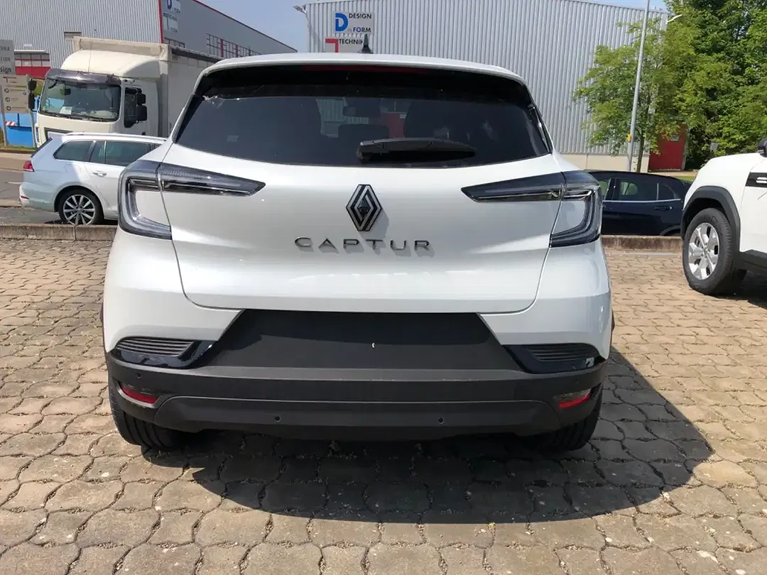 Renault Captur - Thumbnail 5