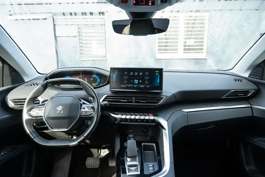 Peugeot 3008 - Thumbnail 6