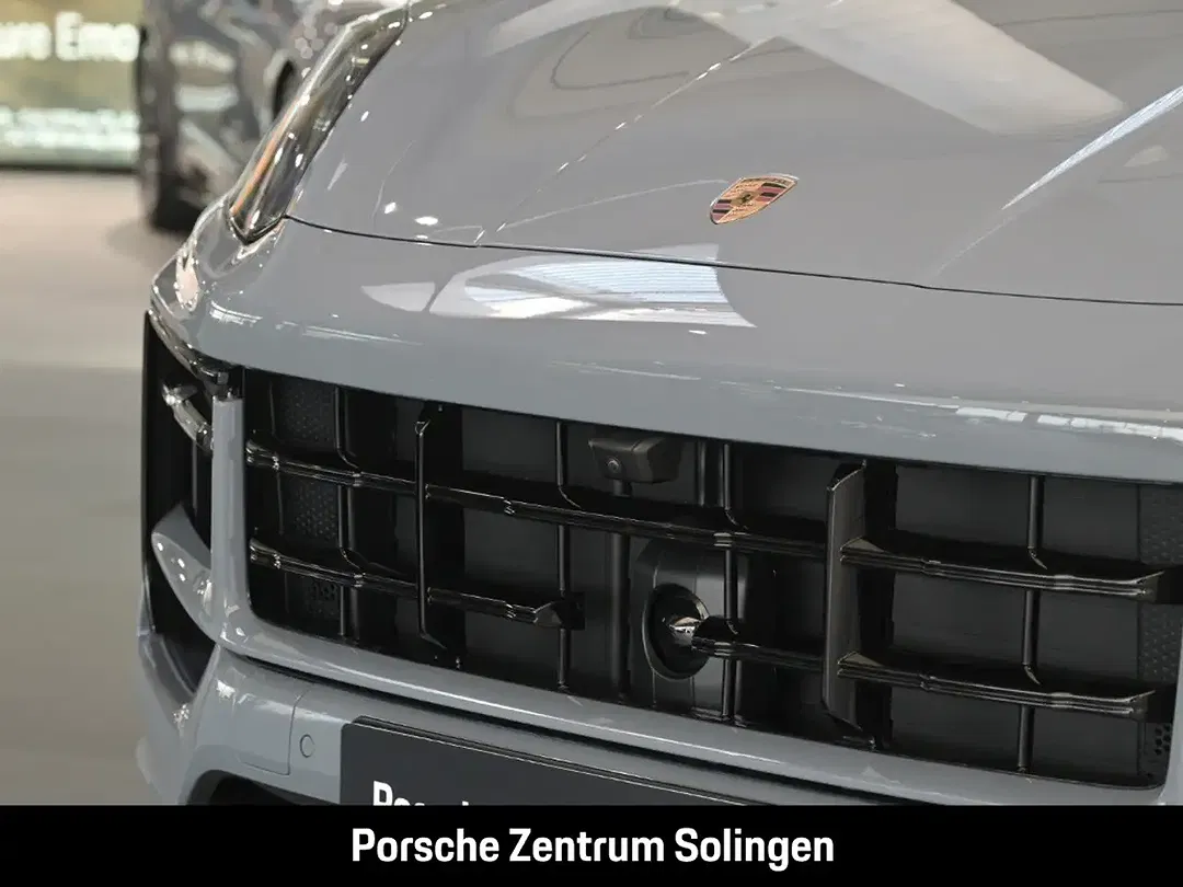 Porsche Cayenne - Thumbnail 7