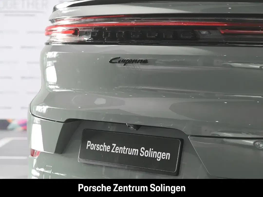 Porsche Cayenne - Thumbnail 8