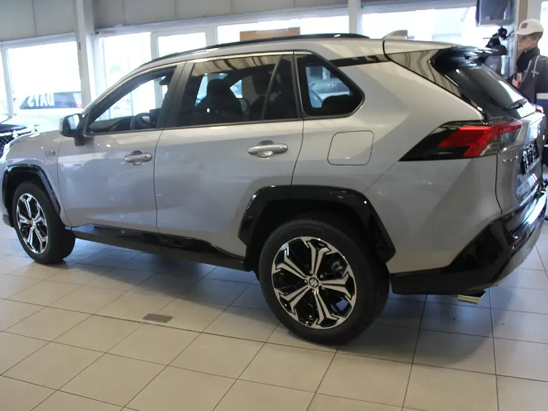 Suzuki Across - Thumbnail 6