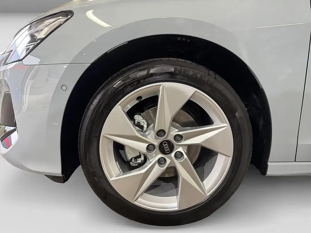 Audi A3 - Thumbnail 4