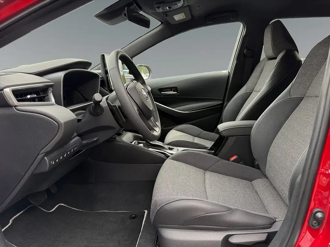 Toyota Corolla - Thumbnail 9