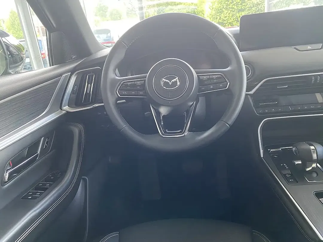 Mazda CX-60 - Thumbnail 3