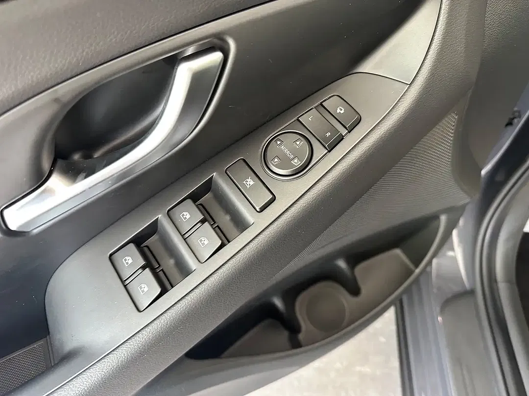 Hyundai i30 - Thumbnail 9