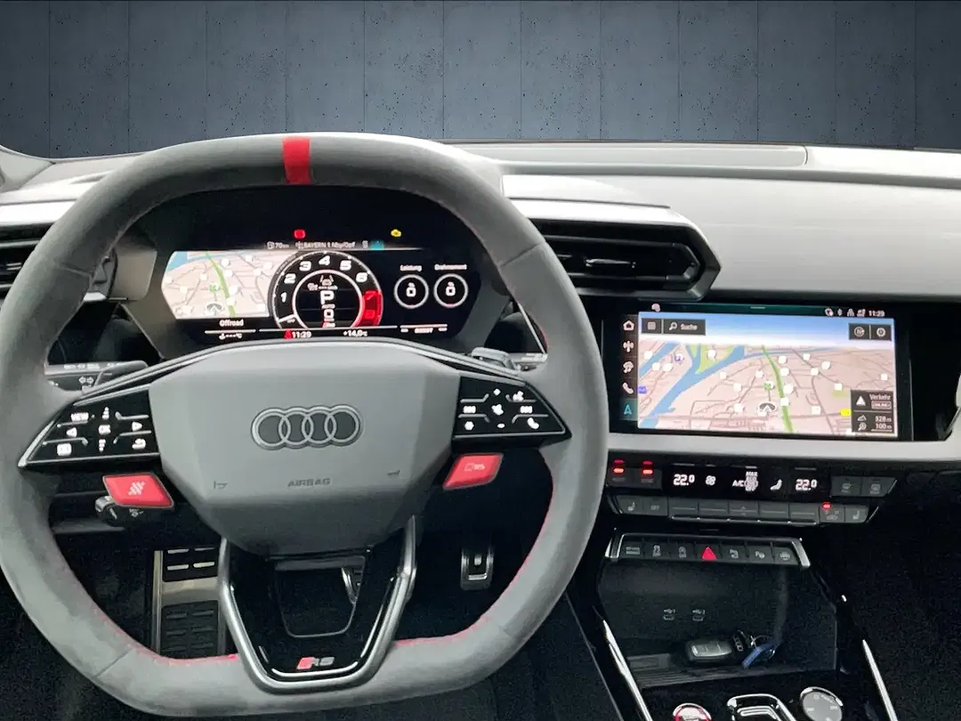 Audi RS3 - Thumbnail 11