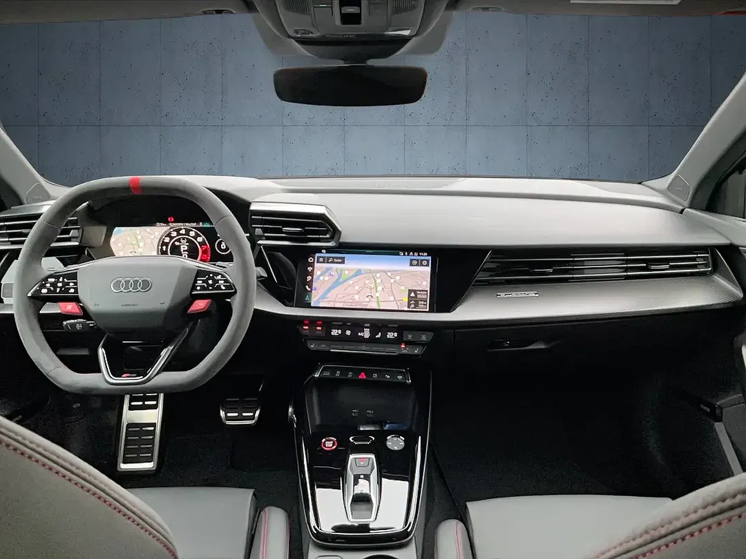 Audi RS3 - Thumbnail 12