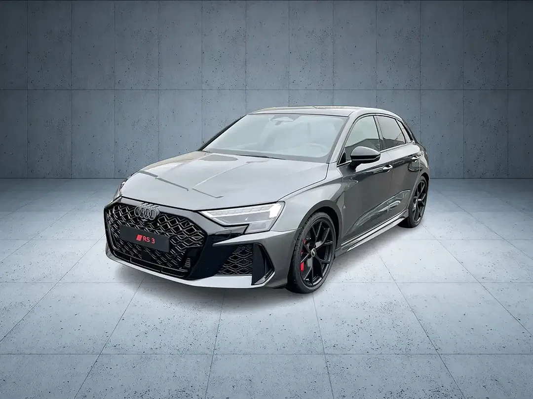 Audi RS3 - Thumbnail 2