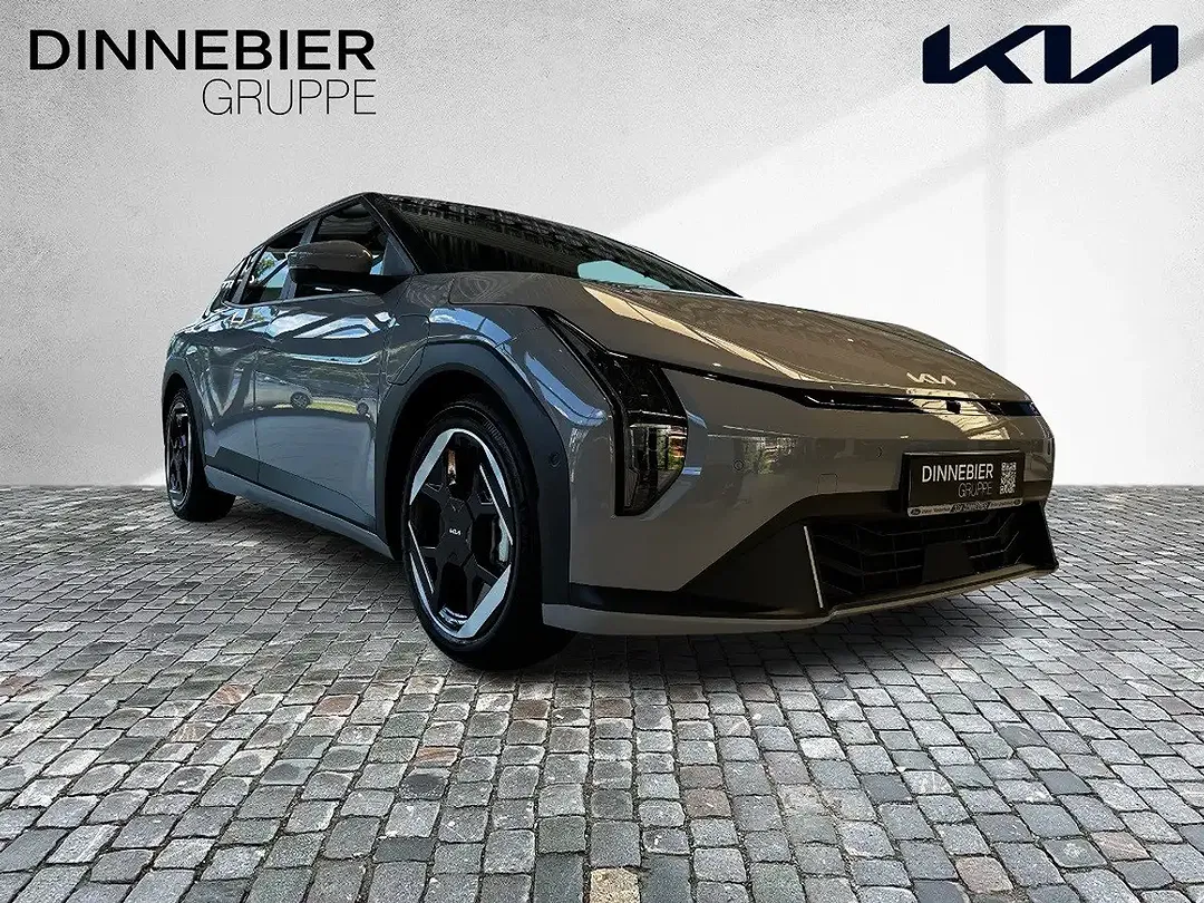 Kia EV4 - Thumbnail 6