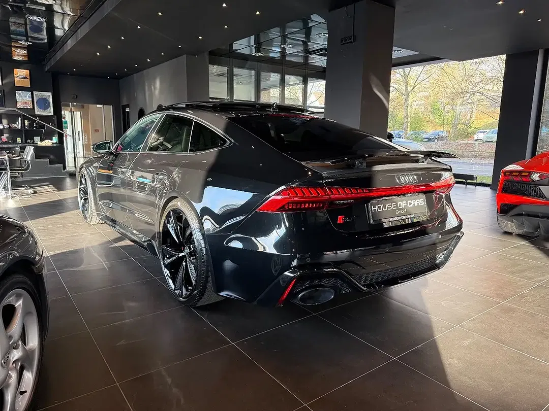 Audi RS7 - Thumbnail 12