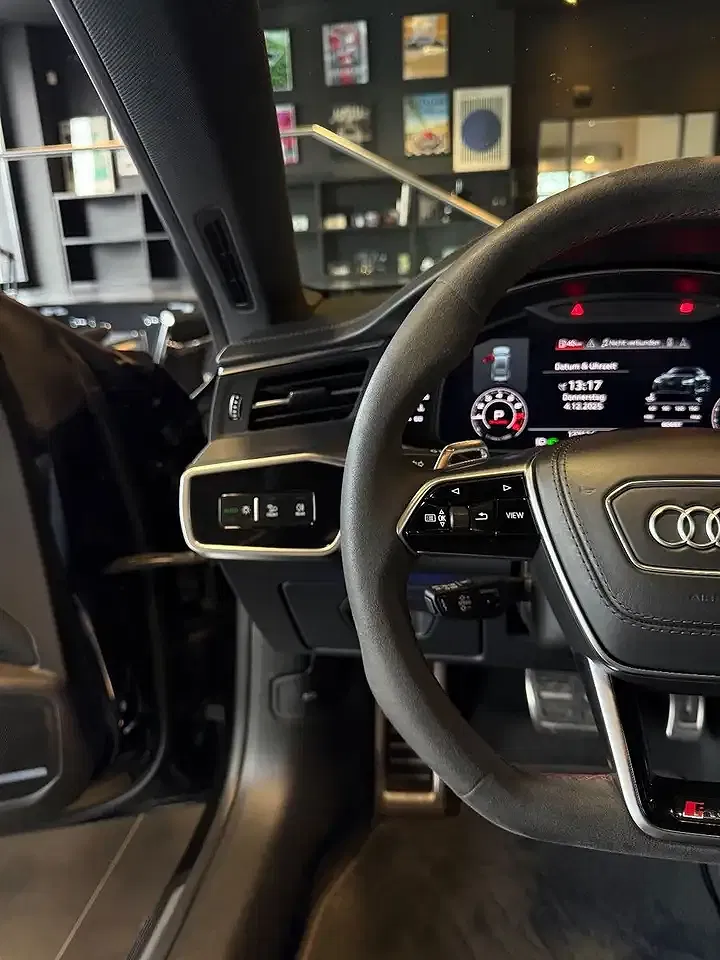 Audi RS7 - Thumbnail 20