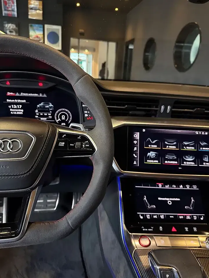 Audi RS7 - Thumbnail 21