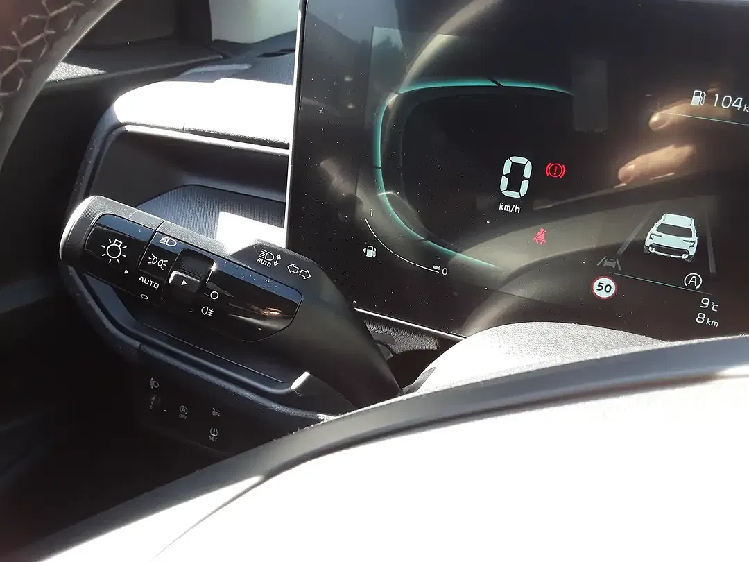 Kia Stonic - Thumbnail 13