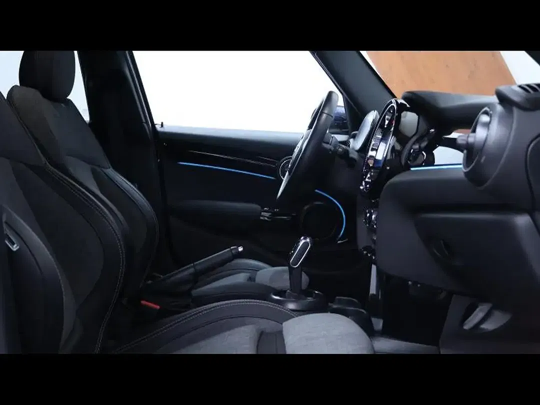 MINI Cooper - Thumbnail 10