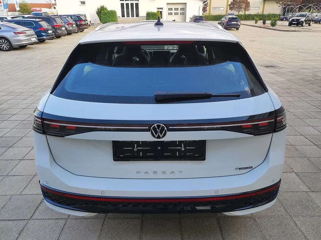 Volkswagen Passat Variant - Thumbnail 12