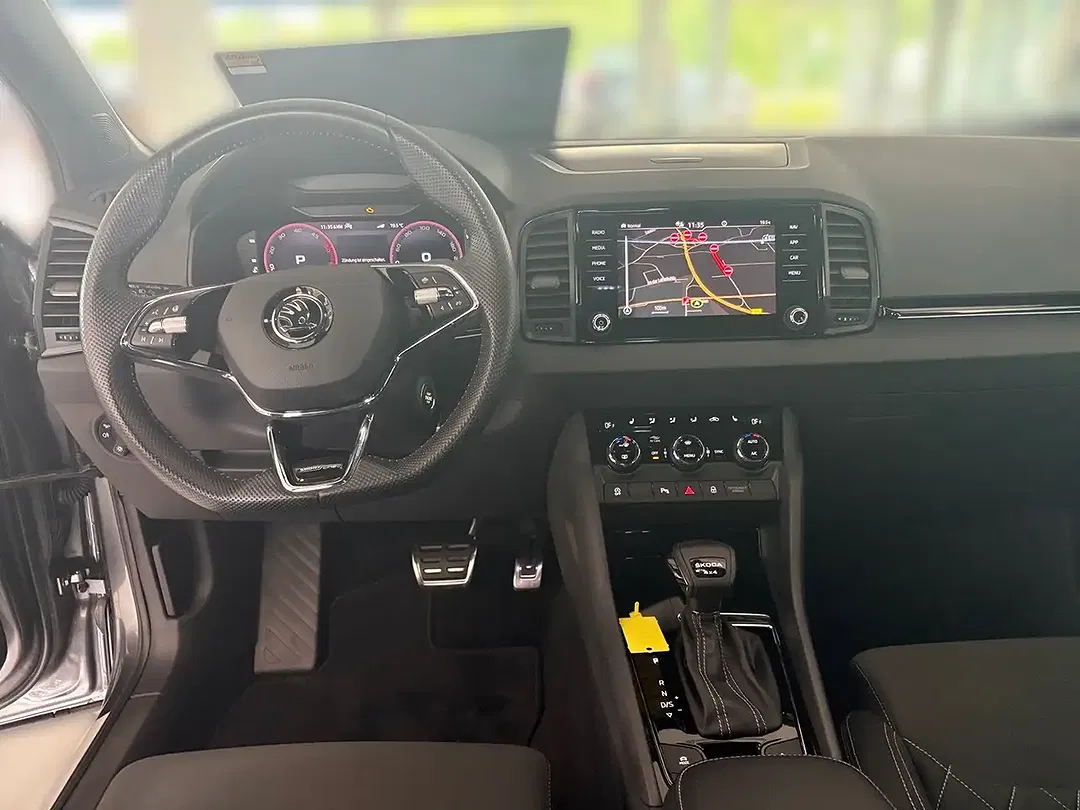 Skoda Karoq - Thumbnail 9