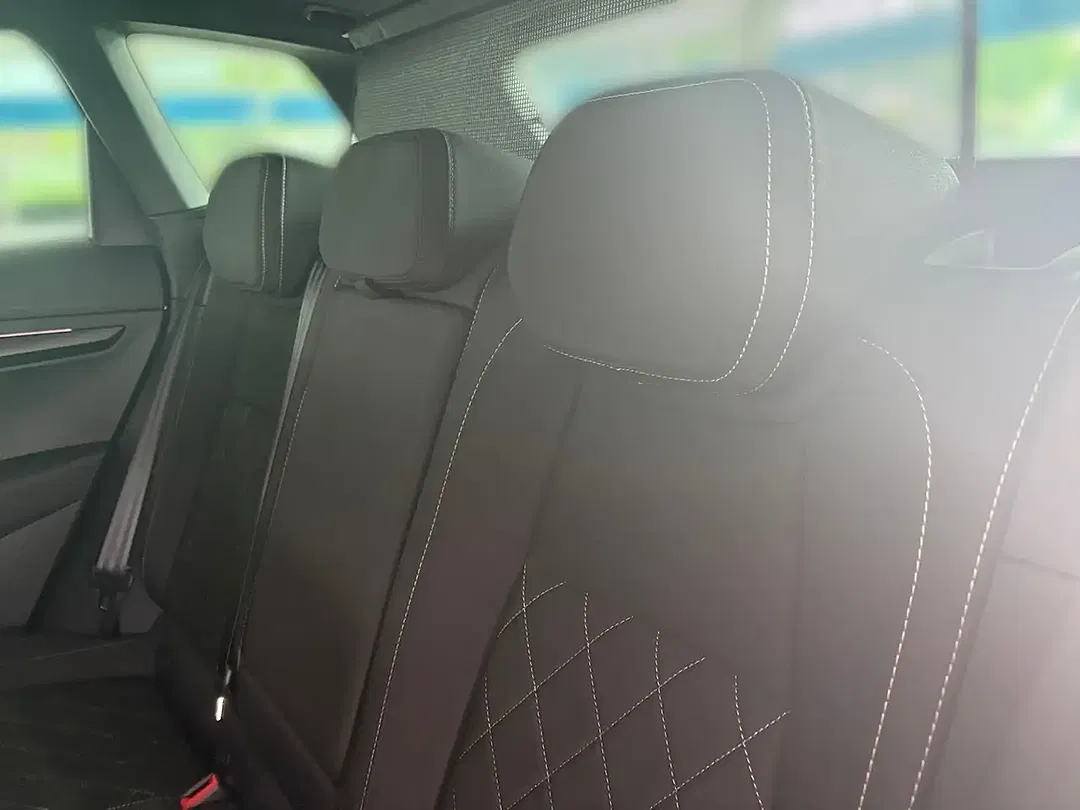Skoda Karoq - Thumbnail 13