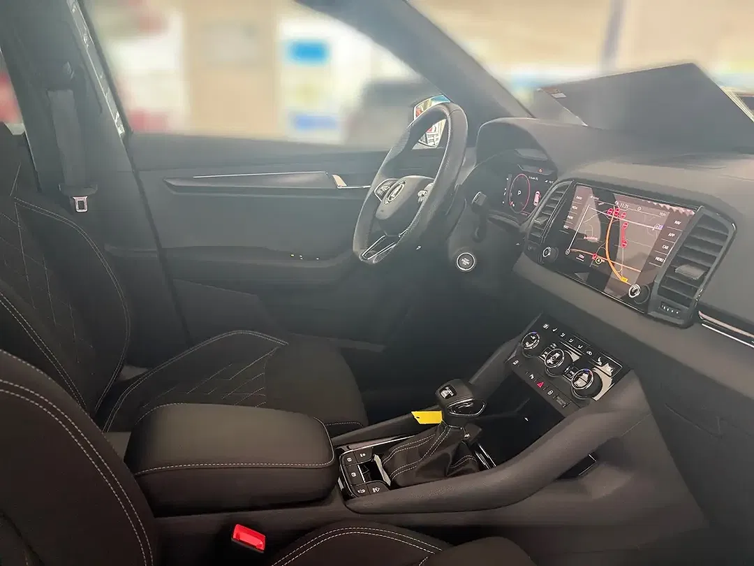 Skoda Karoq - Thumbnail 7