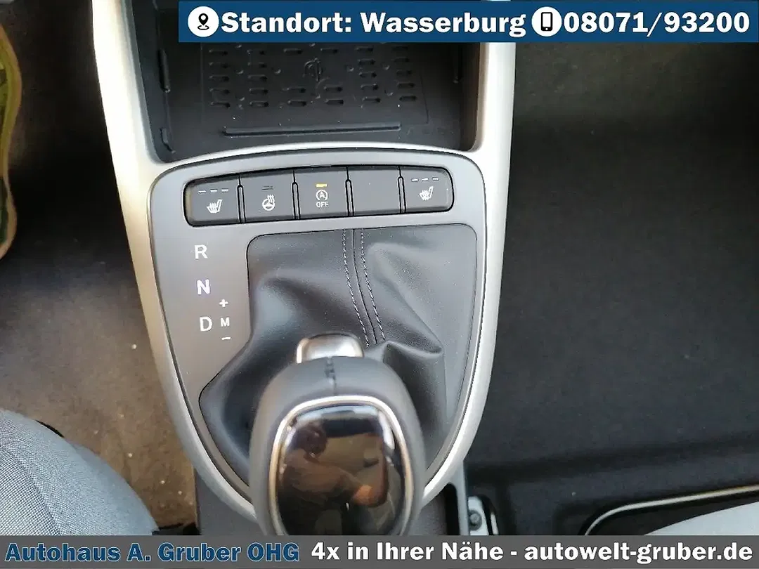 Hyundai i10 - Thumbnail 14