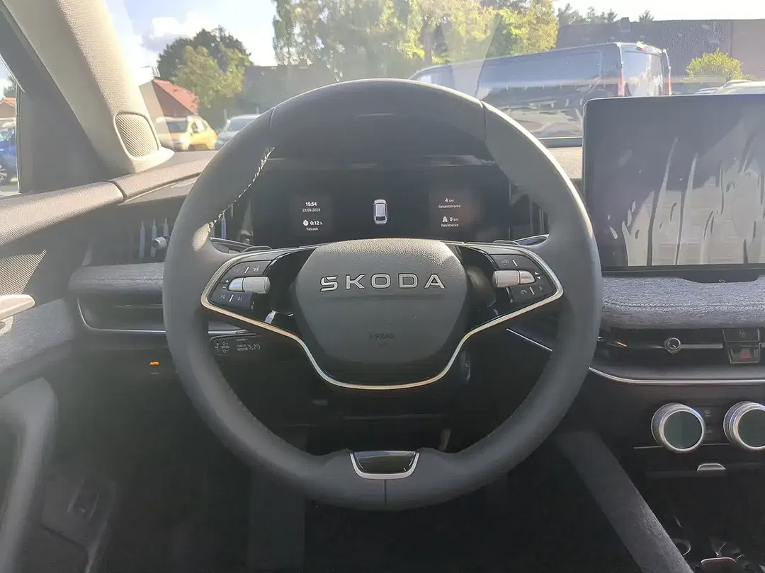 Skoda Superb - Thumbnail 7