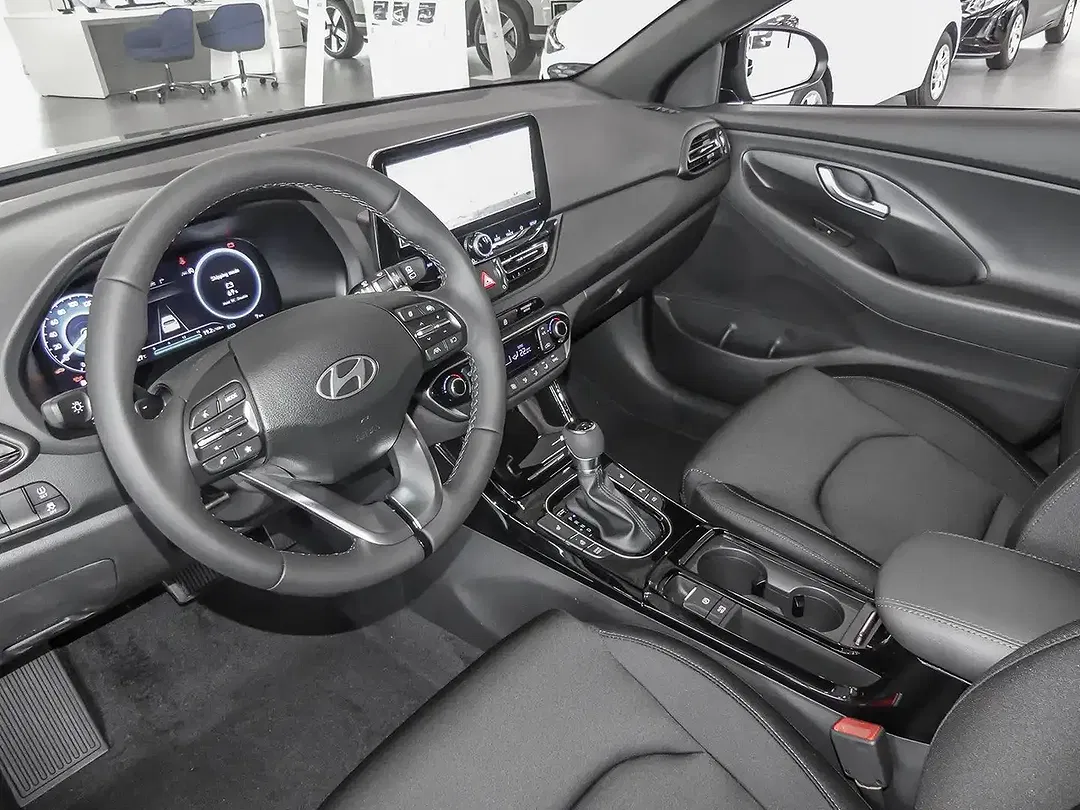 Hyundai i30 - Thumbnail 4